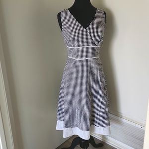 Classic seersucker sundress 8